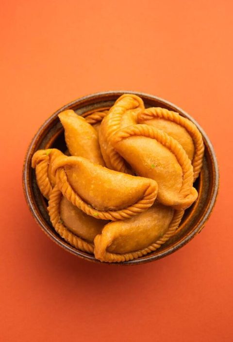 Bolivia-Salteñas-recipe-buster