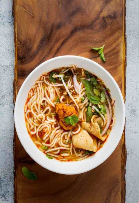 mohinga-Noodle-Soup-of-Myanmar (1)