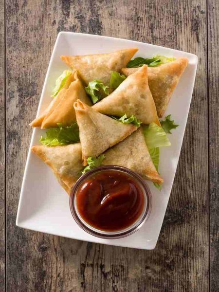 samoussas-with-meat-vegetables-recipe-buster (1)